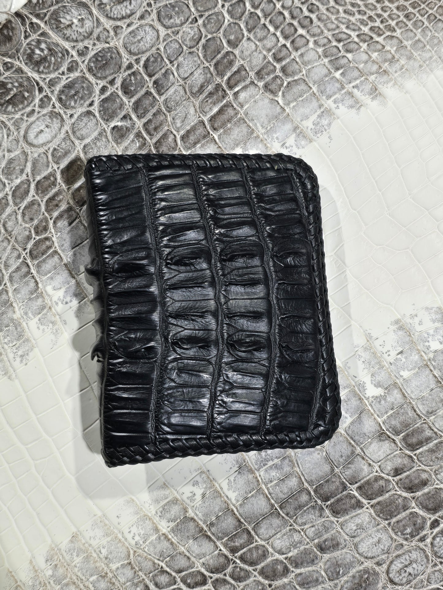 Tail Piece Nile Crocodile Bi-Fold Wallet