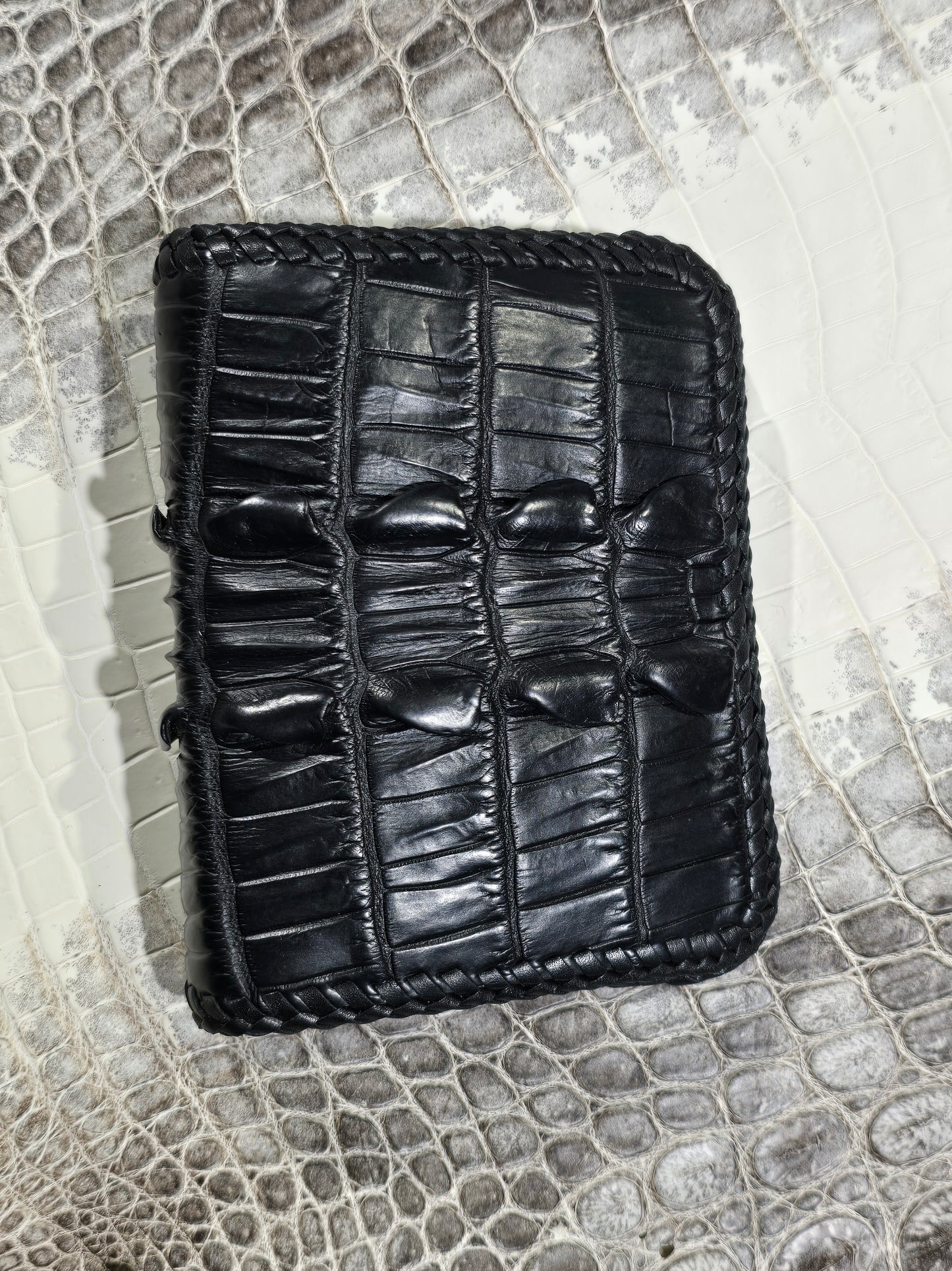 Tail Piece Nile Crocodile Bi-Fold Wallet