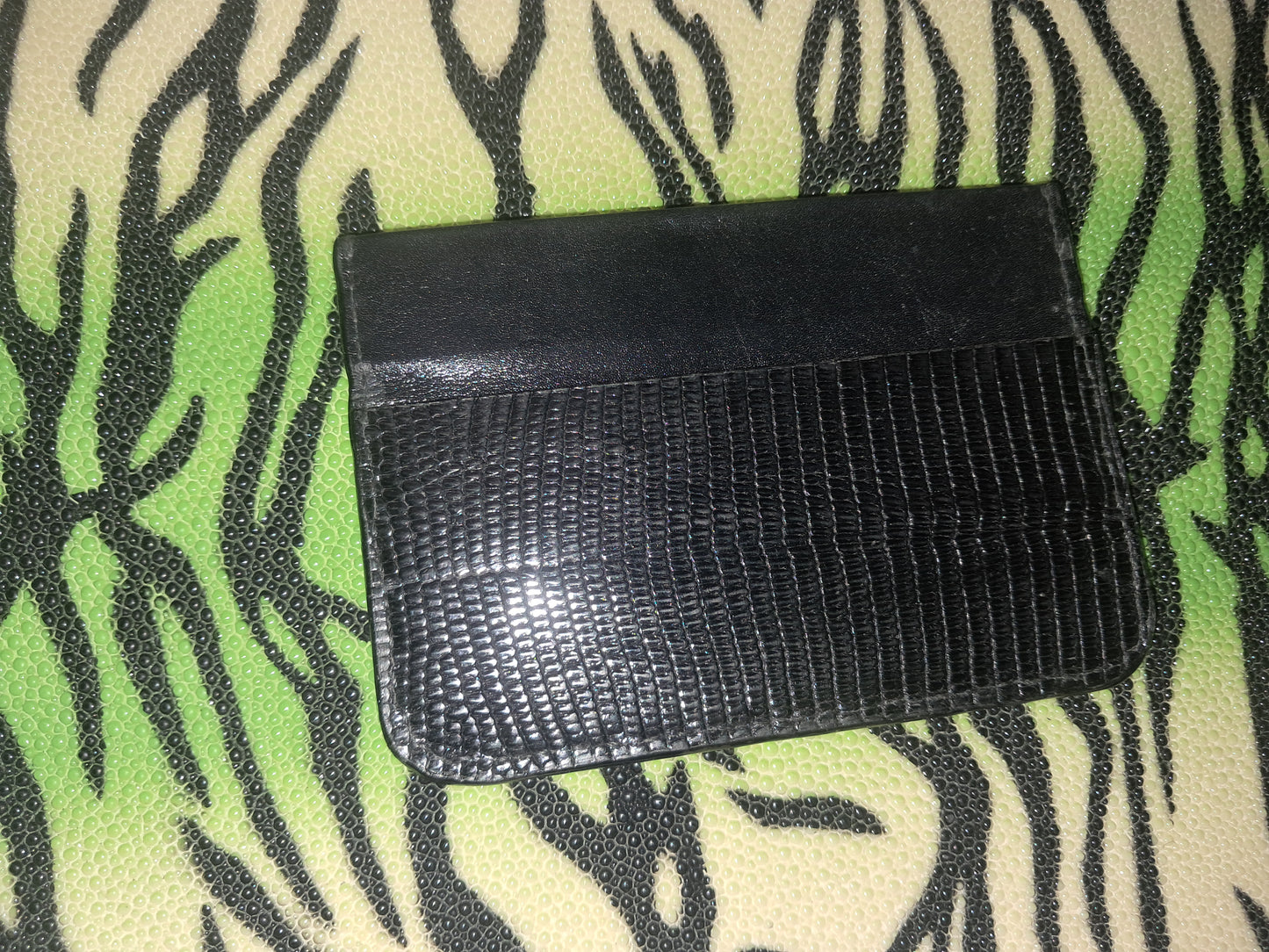 Lizard Card Holder