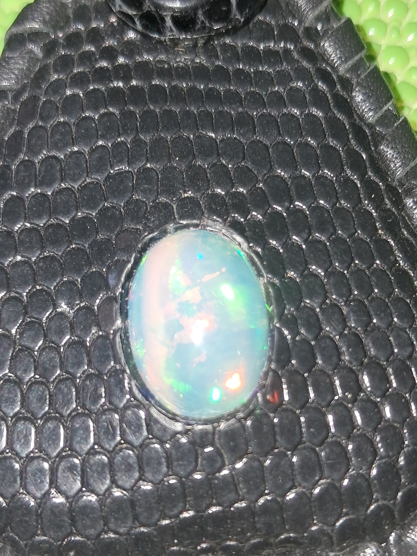 Welo Opal Key Chain