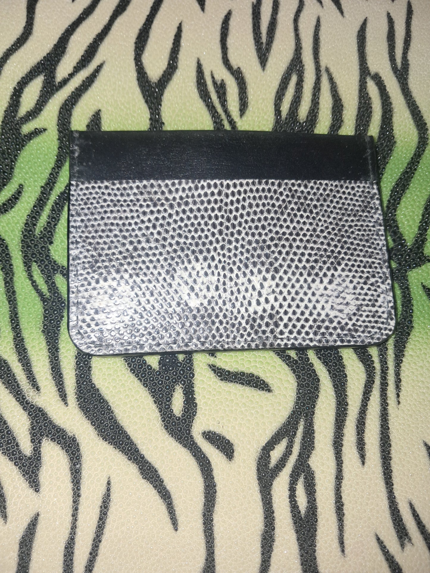 Lizard Card Holder