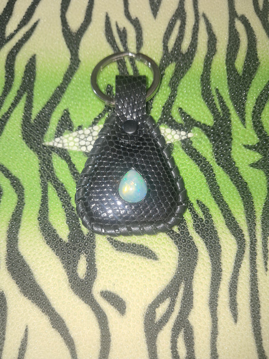 Welo Opal Lizard Key Chain