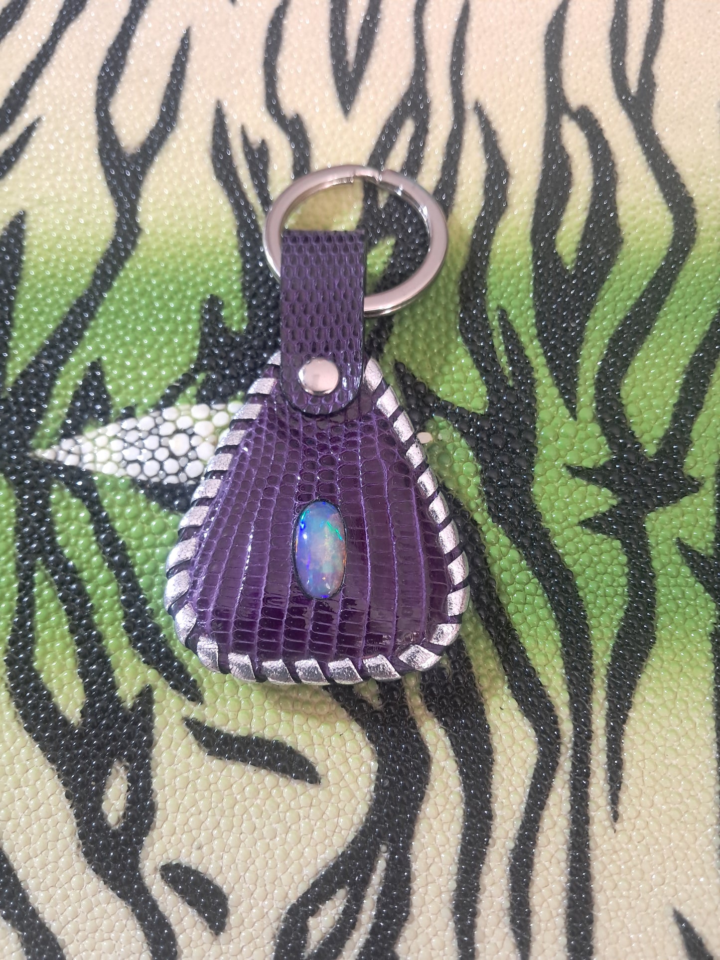 Welo Opal Lizard Key Chain