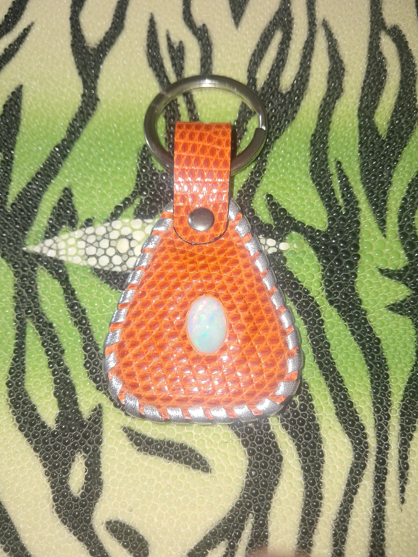 Welo Opal Lizard Key Chain