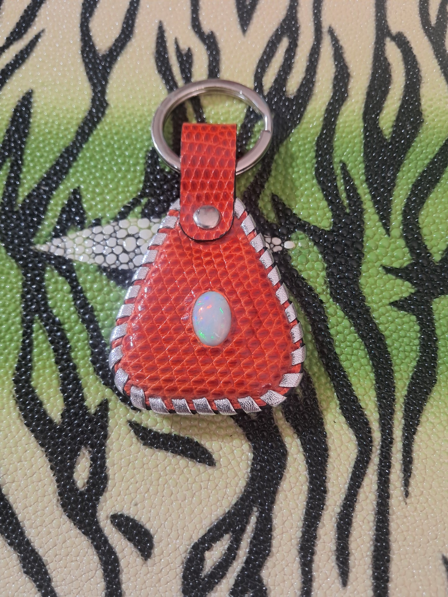 Welo Opal Lizard Key Chain
