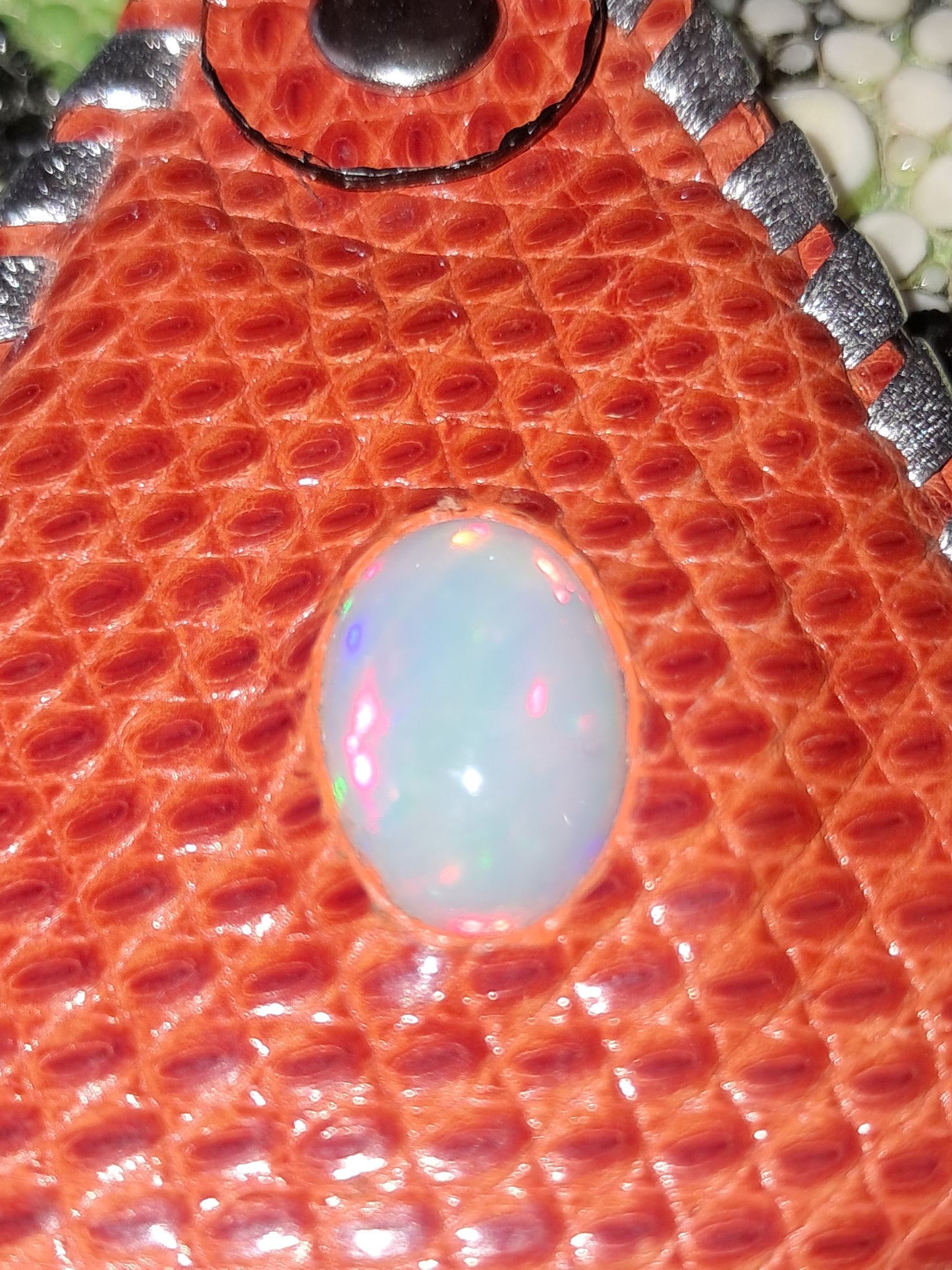 Welo Opal Lizard Key Chain